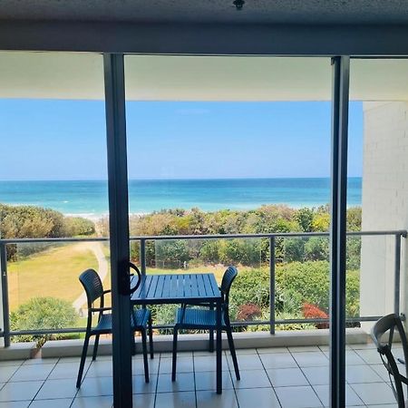 Ocean Bliss - Top Floor Beachfront Studio With Amazing Views ! 马库拉 外观 照片